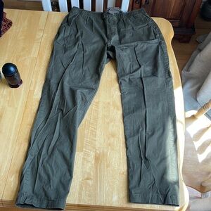 Roots Jogger Style Pants